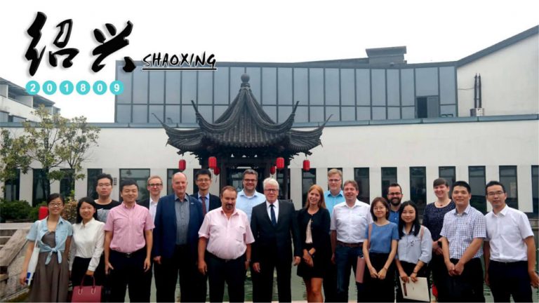 Gruppenbild aller Delegationsteilnehmer Shaoxing